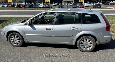 Vrsta prevoznega sredstva: Osebno vozilo Znamka in model: RENAULT MEGANE / GRANDTOUR 1.5 / DCI VIN: VF1KMSEC640488868…