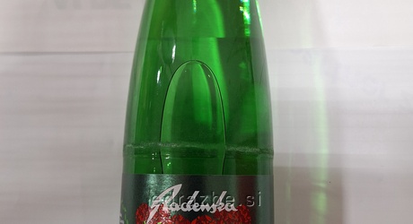 Prodajamo različno brezalkoholno in alkoholno pijačo; vina, piva, sokove , žganje in mleko. »Živila, ki vsebujejo…