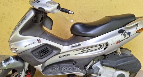 Vrsta premičnine: rabljeno motorno kolo - skuter Znamka: Gilera Runner 125 VX Opis: št. šasije: ZAPM2400000012953, 1x…