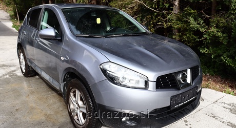 Rabljeno vozilo, prva registracija 02.04.2010, število kilometrov po števcu 204.438, na vozilu so vidne poškodbe in…