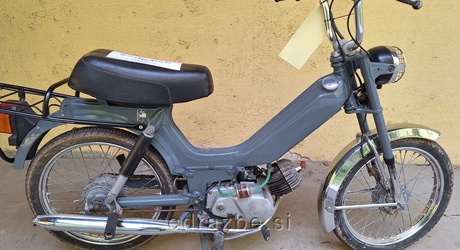 Vrsta premičnine: rabljeno kolo z motorjem Znamka: Tomos Automatic Opis: št. okvirja 400085, sive barve, leto izdelave…
