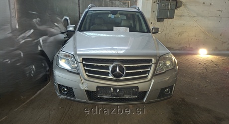 Vrsta prevoznega sredstva: rabljen osebni avtomobil Znamka: Mercedes Benz GLK 220 Cdi 4-matic Aut. Datum prve…