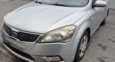 Osebno vozilo: KIA, CEED / 1.6 / D VIN: U5YHB516ABL253666 Datum prve reg.: 28.12.2010 (SLO) Neto moč: 85 kW Št…